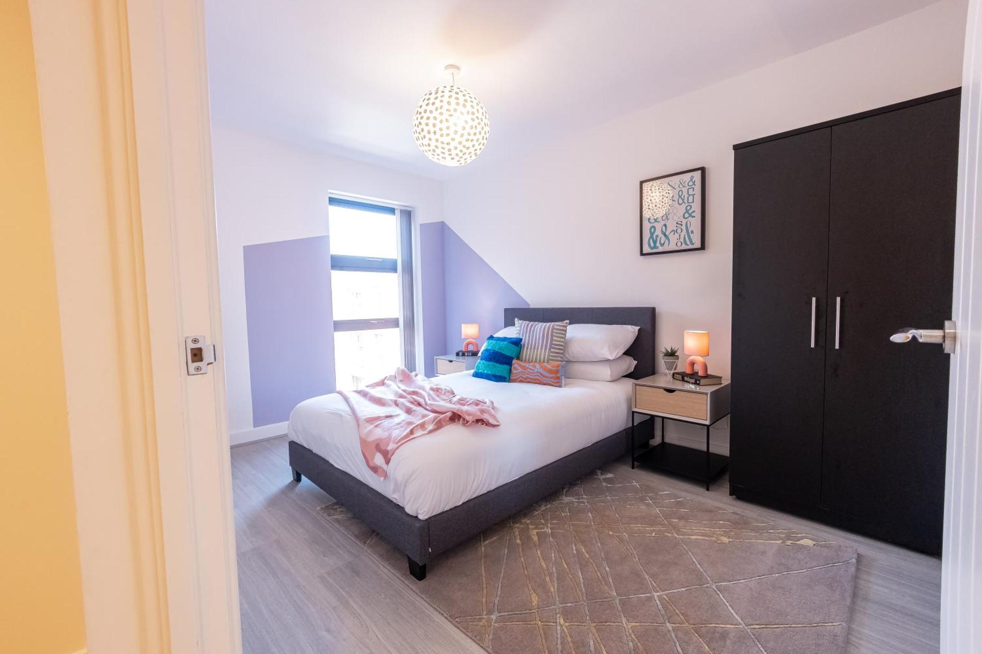 Pristine 1 And 2 Bedroom Near Business District By Belvilla *